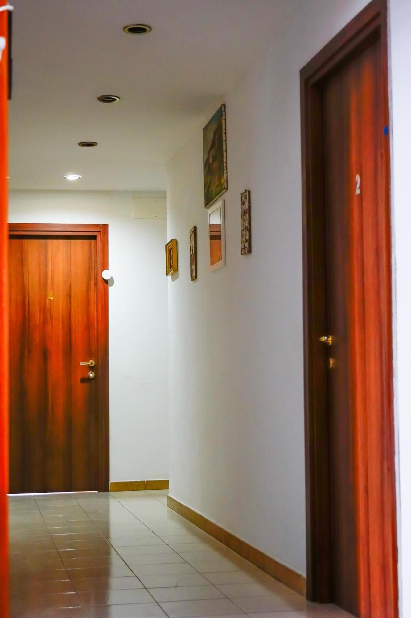 Bed & Breakfast La Terrazza Hotel Latina Exterior photo